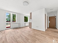 Pronájem zrekonstruovaného bytu 3+kk, 77m2, OV - DSC_8130.jpg