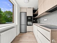 Pronájem zrekonstruovaného bytu 3+kk, 77m2, OV