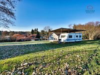 STARÉ NESPEŘICE, STAVEBNÍ POZEMEK 1790 m² S KARAVANEM - 27.jpg