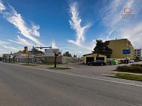 PEČKY, GARÁŽ, 19 m²