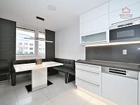 PRAHA 9 - PROSEK, BYT 3+1, 72 m²