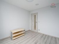 PRAHA 9 - PROSEK, BYT 3+1, 72 m² - 14.jpg
