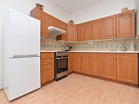MILOVICE, BYT 2+KK 59 m² - 04.jpg