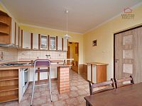 BÍLINA, BYT 2+1, 52 m² - 04.jpg