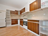 KOLÍN, BYT 2+KK 51 m² - 03.jpg