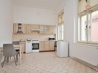 KUTNÁ HORA, BYT 2+KK, 49 m² - 02.jpg
