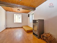 NOVÁ VES III, SVOJŠICE U KOUŘIMI, RODINNÝ DŮM 3+KK 70 m² - 03.jpg