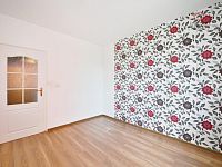 STRÁŽ POD RALSKEM, BYT 3+1 S LODŽIÍ, 69 m² - 08.jpg