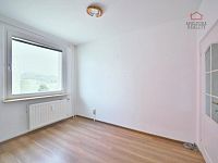STRÁŽ POD RALSKEM, BYT 3+1 S LODŽIÍ, 69 m² - 09.jpg