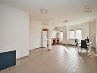ZÁSMUKY, BYT 2+KK, 60 m² - 02.jpg