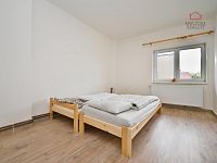 ZÁSMUKY, BYT 2+KK, 60 m² - 03.jpg