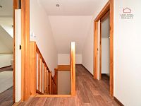 CERHENICE, RD 4+kk, 110 m² - 08.jpg