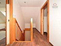 CERHENICE, RD 4+kk, 110 m² - 08.jpg