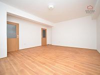 KUTNÁ HORA, BYT 1+1, 35 m² - DSC_1566.JPG