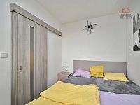 PRAHA 8 - STŘÍŽKOV, BYT 2+KK S LODŽIÍ, 40 m² - 03.jpg