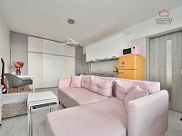 PRAHA 8 - STŘÍŽKOV, BYT 2+KK S LODŽIÍ, 40 m² - 05.jpg