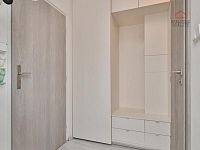 PRAHA 8 - STŘÍŽKOV, BYT 2+KK S LODŽIÍ, 40 m² - 06.jpg