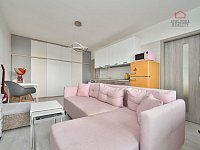 PRAHA STŘÍŽKOV, BYT V OV 2+KK S LODŽIÍ, 40 m² - 05.jpg