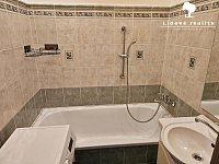 Prodej bytu 2+1 57 m2 Na Příčnici, Vratimov - Foto 8