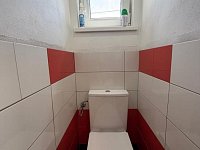 Prodej modernizované chaty s číslem popisným v Hodonovicích - IMG_3837.jpeg