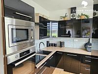 Prodej rodinného domu 130 m2, pozemek 1000 m2  Třinec - Lyžbice - 20260604_101036.jpg