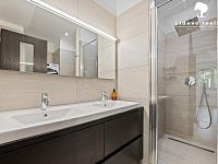 Prodej bytu 4+kk 70 m2  Frýdlant nad Ostravicí - P1910679.jpg