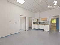 Prodej nadstandardní kliniky s operačním sálem, 274 m²  Rožnov pod Radhoštěm - P1898280.jpg