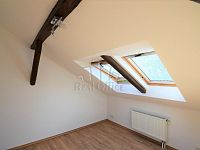 Kanceláře 95m2 Komárov, Konopná - blízko centra i dálnice - Foto 12