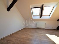 Kanceláře 95m2 Komárov, Konopná - blízko centra i dálnice - Foto 14