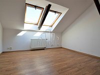 Kanceláře 95m2 Komárov, Konopná - blízko centra i dálnice - Foto 3