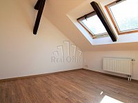 Kanceláře 95m2 Komárov, Konopná - blízko centra i dálnice - Foto 5