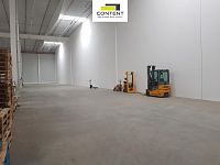 Podnájem skladu 1.700 m², Olomouc, Hněvotín