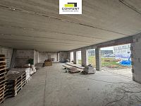 Pronájem sídla společnosti, skladové a prodejní prostory  2357 m² - Foto 13