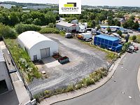 Pronájem zpevněného pozemku o velikosti 2.677 m² na D1, exit 15