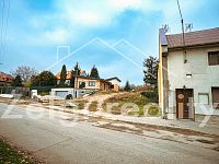 Dva domy, jeden pozemek – 1 126 m² v obci Rataje - _DSC2409.jpg