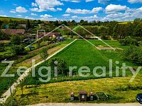 Milešovice: prodej stavební investiční pozemky 1828m2 - DJI_0443.jpg