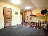 Rohatec Prodej penzionu, 10 apartmánů - _DSC5909.jpg