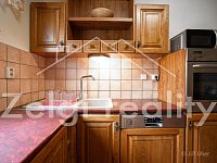 Rohatec Prodej penzionu, 10 apartmánů - _DSC5948.jpg