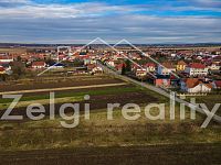 Milotice: Stavební pozemek 1328m2 - DJI_0282.jpg