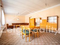 Vícegenerační dům 7+2, přístavek, velký pozemek, investiční potenciál – Ratíškovice - 12.jpg