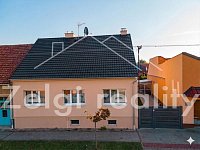 Vícegenerační dům 7+2, přístavek, velký pozemek, investiční potenciál – Ratíškovice - 12b.jpg