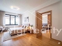 Vícegenerační dům 7+2, přístavek, velký pozemek, investiční potenciál – Ratíškovice - 9b.jpg