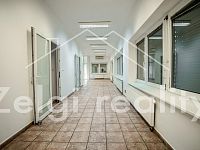 Kompletně soběstačný výrobní a skladový areál s kancelářemi – Valtice - _DSC7520-HDR.jpg