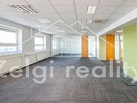 Pronájem moderního komerčního areálu – sklady, výroba a kanceláře - 4df91813-d247-42a8-946f-955f7bd02d3b.jpg