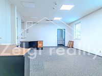 Výrobní a skladová hala se 4 kancelářemi, rampami a sociálním zázemím - 2 260 m² - DJI_0600-HDR-Enhanced-NR.jpg