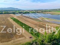 Prodej meruňkového sadu – 8 494 m², Zaječí