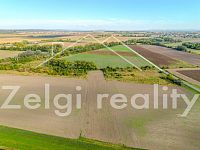 Soubor sadů - Rakvice - 210 277 m² - 21ha - DJI_0792-HDR.jpg