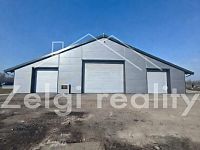 Průjezdová skladová hala s 6 vraty a průjezdem – Zaječí - image.jpg