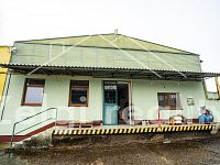 Moderní multifunkční prostory 291 m² v uzavřeném areálu – rampa + parkování - _DSC4419-HDR.jpg