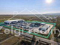 Komerční pozemky 23 288 m² u Znojma – Retail, Výroba, Logistika